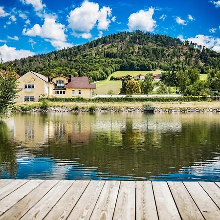 Hotel Der Seehof Хауценберг Екстериор снимка