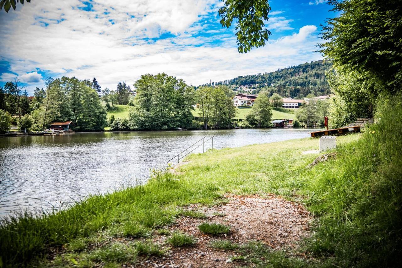 Hotel Der Seehof Хауценберг Екстериор снимка