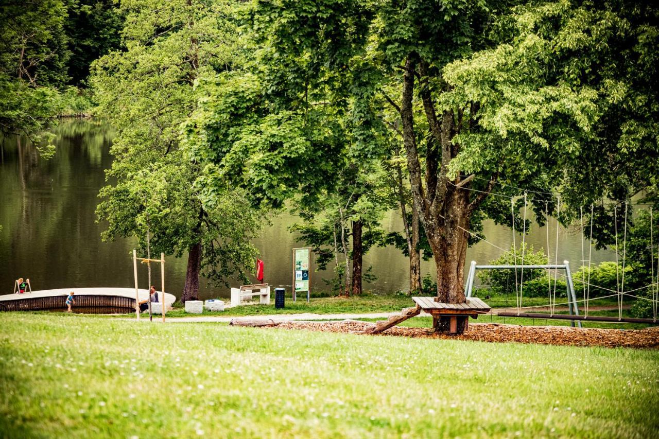 Hotel Der Seehof Хауценберг Екстериор снимка
