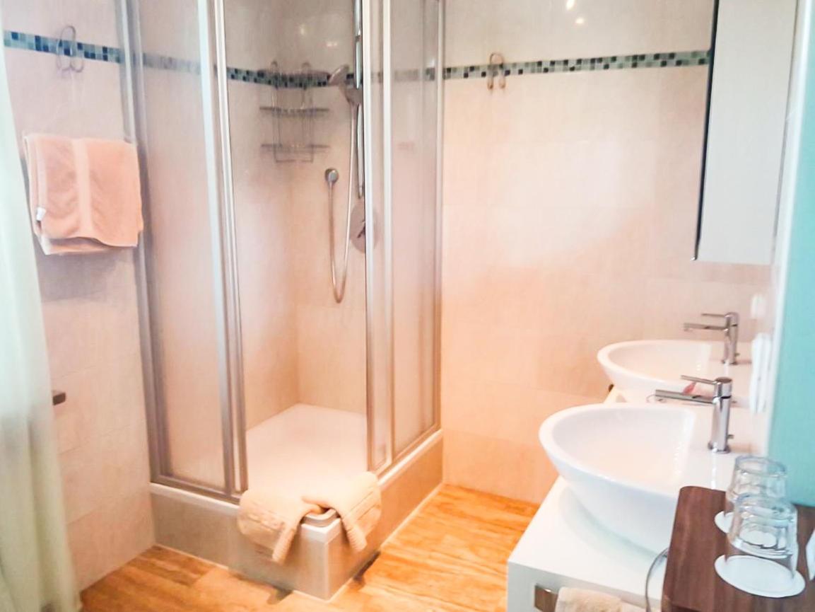 Hotel Der Seehof Хауценберг Екстериор снимка