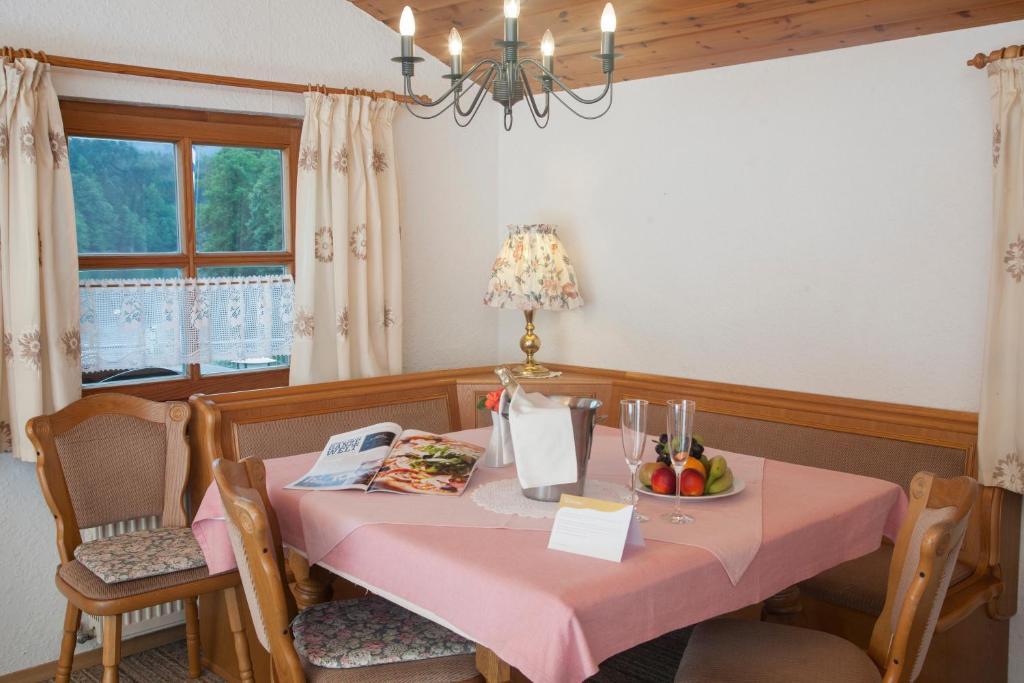 Hotel Der Seehof Хауценберг Стая снимка